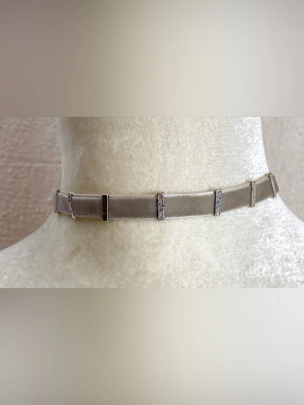 Lucky Brand Grey Velvet Choker